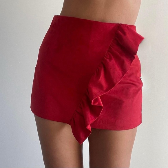 Zara | Red suede ruffle mini skort | Size M | NWT - Picture 1 of 5